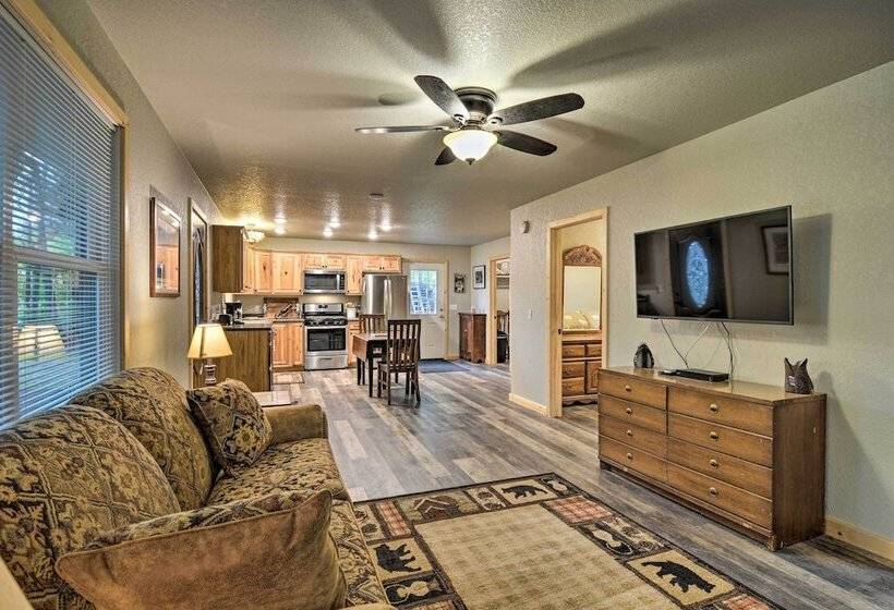 Pet Friendly Petoskey Area Cabin, Walk To River!