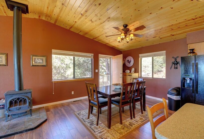 Prescott Hideaway W/ Deck, Sauna & Mountain Views!