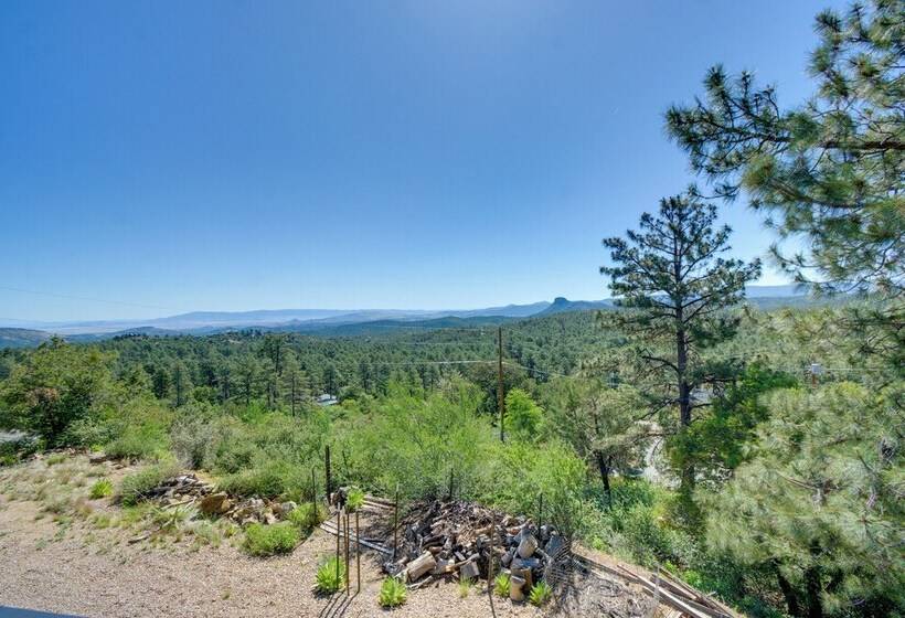 Prescott Hideaway W/ Deck, Sauna & Mountain Views!
