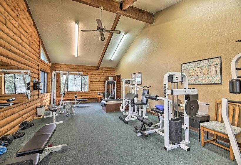 Relaxing Abode In Show Low: Quiet, 55+ Community!