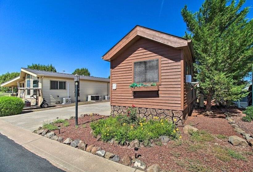 Relaxing Abode In Show Low: Quiet, 55+ Community!