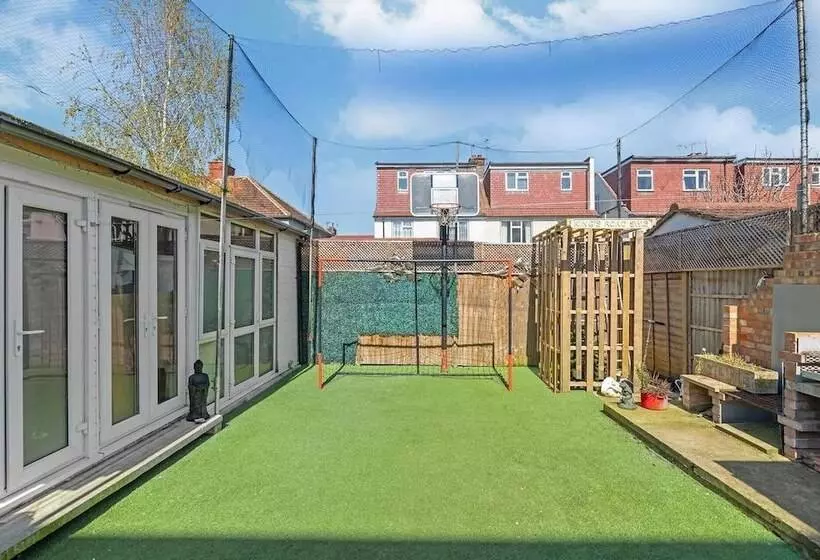 Residenssi C Bright And Spacious House