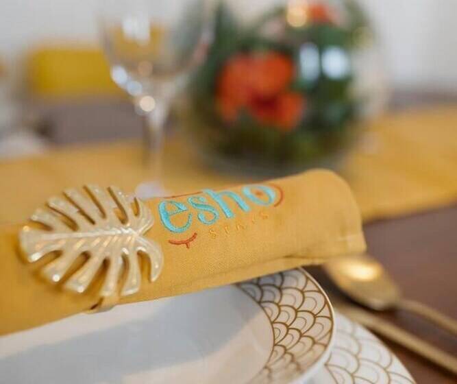 Residência Lovely Little House, Free Parking, Smart Tv, Wifi