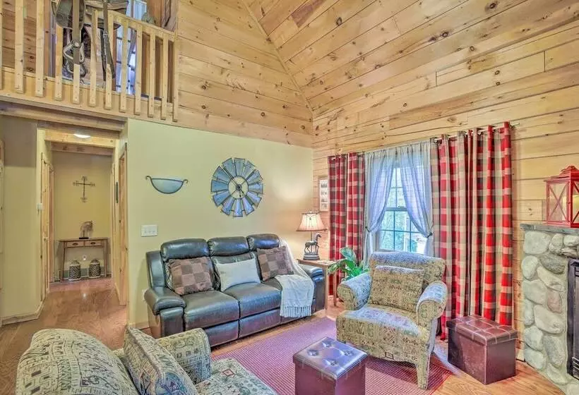 Resort Cabin W/ Fire Pit: Golf, Hike And Play!