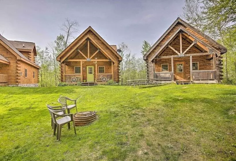 Resort Cabin W/ Fire Pit: Golf, Hike And Play!