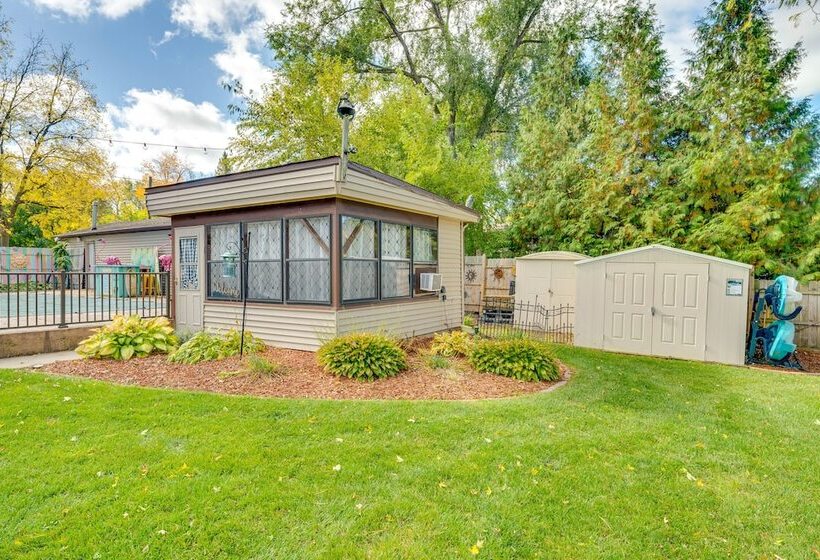 Rock River Retreat  W/ Dock & Private Backyard!