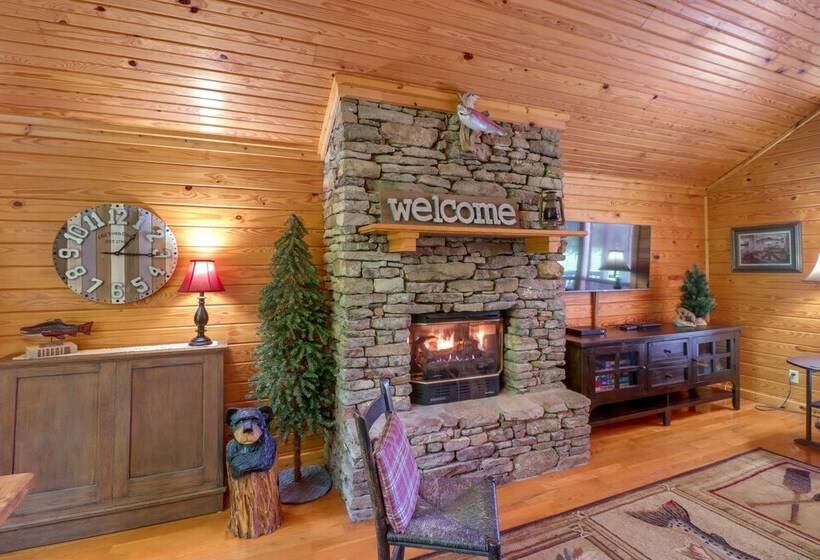 Roomy Riverfront Trout Valley Cabin W/ Porch!