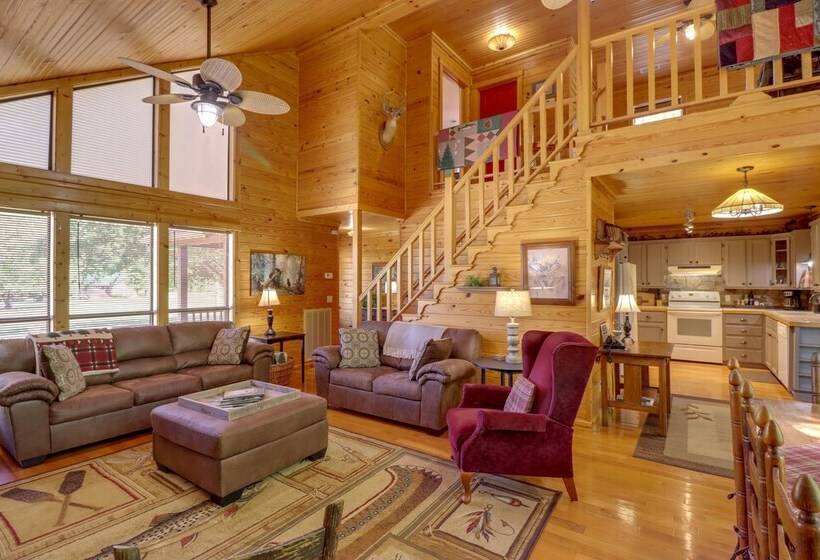 Roomy Riverfront Trout Valley Cabin W/ Porch!