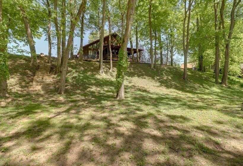 Roomy Riverfront Trout Valley Cabin W/ Porch!