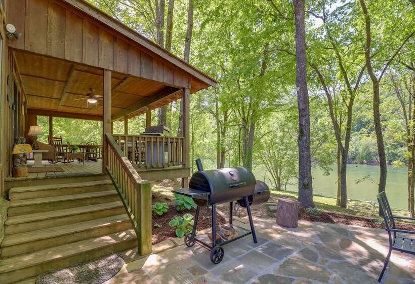 Roomy Riverfront Trout Valley Cabin W/ Porch!