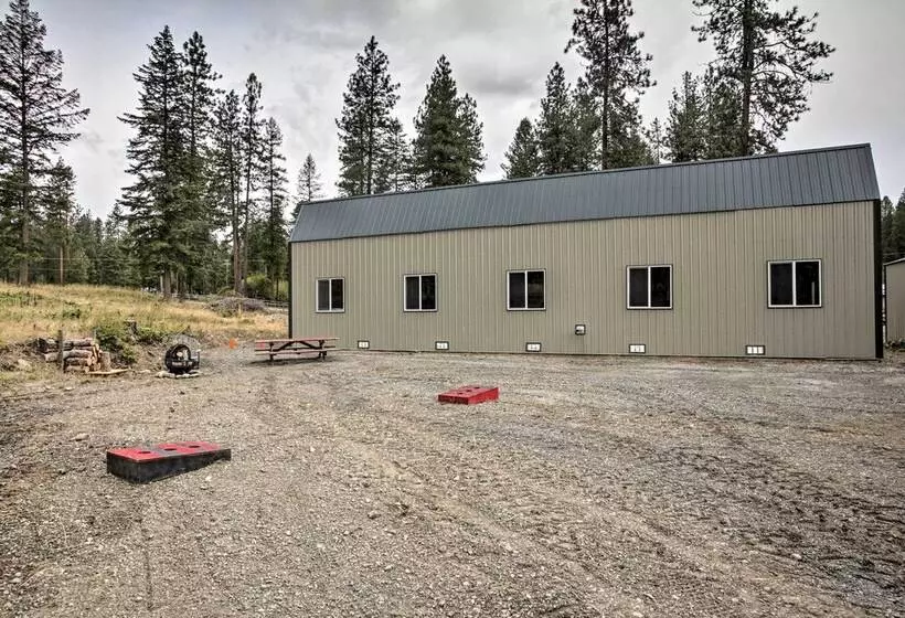 Rural Kettle Falls Bunkhouse W/ Airstrip & Trails!