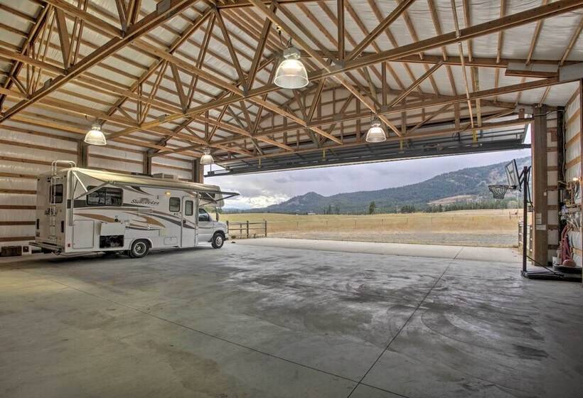 Rural Kettle Falls Bunkhouse W/ Airstrip & Trails!