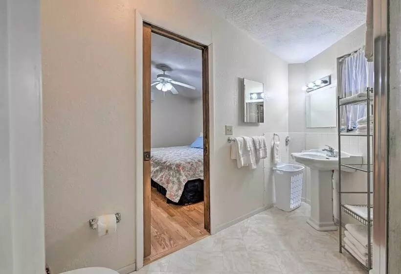 Secluded Bryson City Home W/ Deck, Steps To Creek!