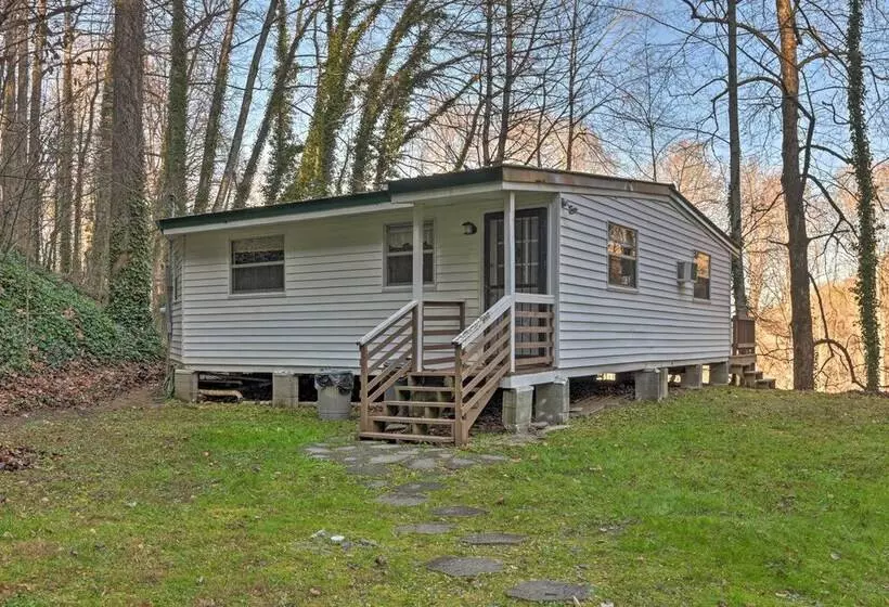 Secluded Bryson City Home W/ Deck, Steps To Creek!
