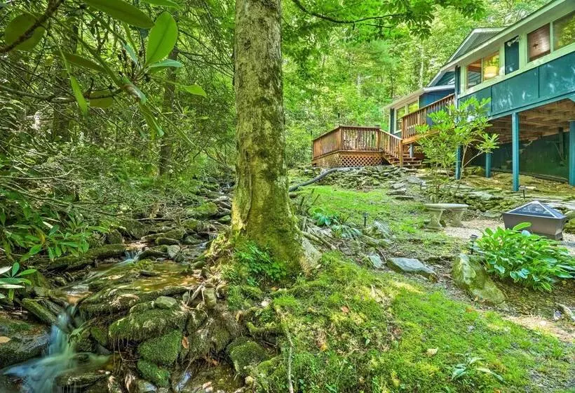 Smoky Mountain Retreat W/ Games, Fire Pit & Patio!