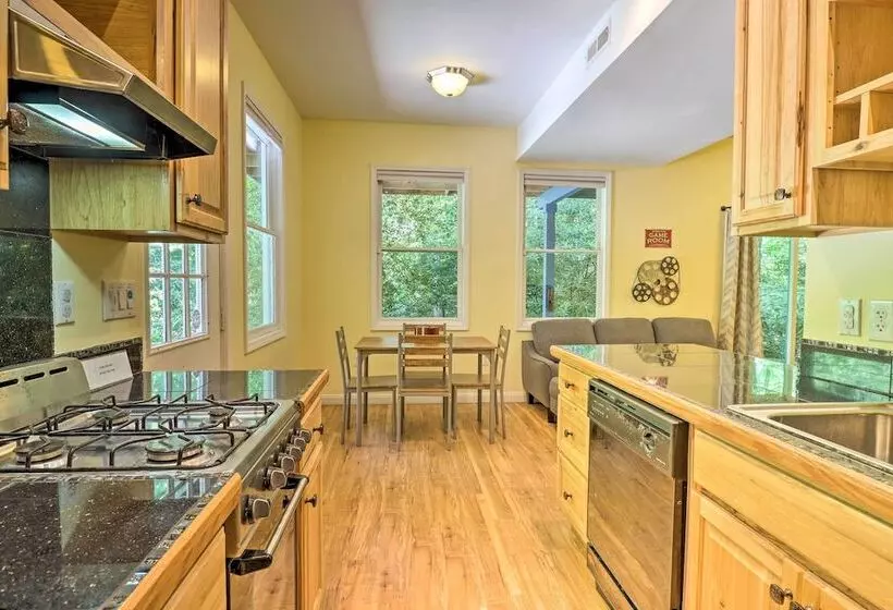 Smoky Mountain Retreat W/ Games, Fire Pit & Patio!