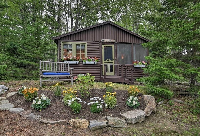 Sprucewold  Boothbay Harbor Cottage W/ Deck