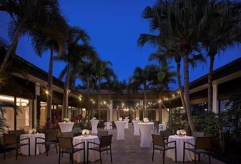 The Cottages At Pga National Resort