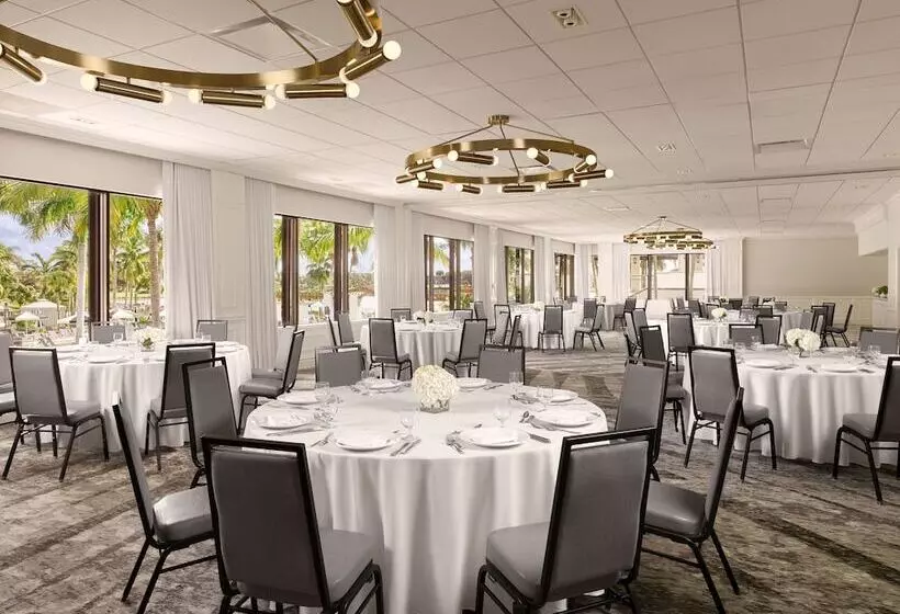 The Cottages At Pga National Resort