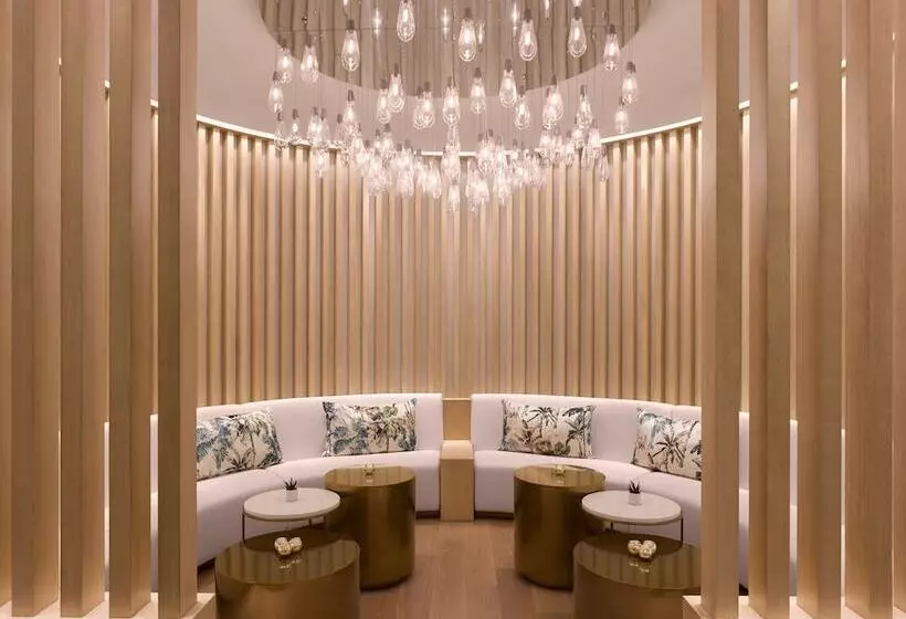 The Cottages At Pga National Resort