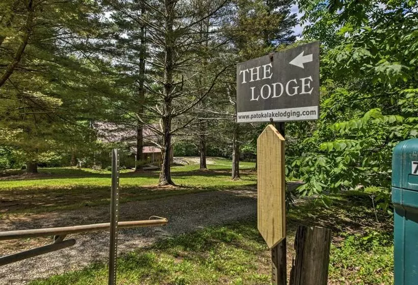 Waters Edge Retreat W/ Deck On Patoka Lake!