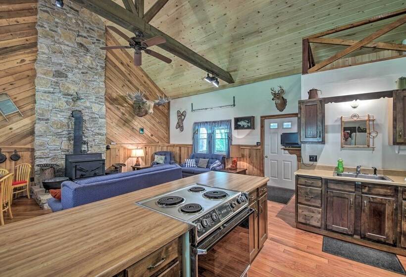 Waters Edge Retreat W/ Deck On Patoka Lake!