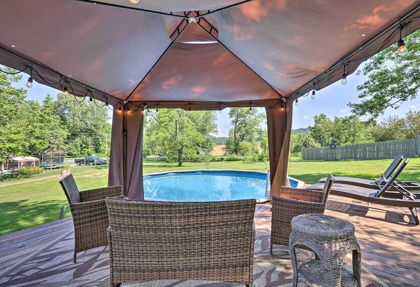 Wee Humble Cottage W/ Area Hunting + Canoeing!