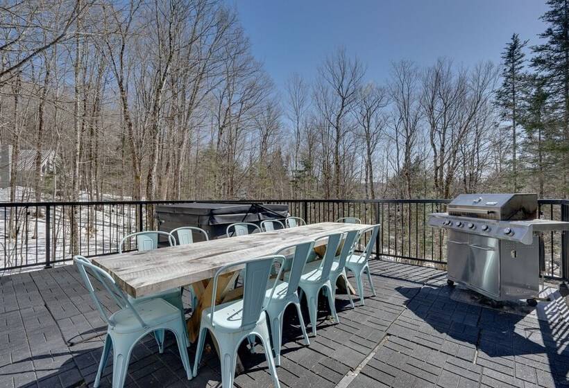 Wilmington Chalet W/ Hot Tub < 8 Mi To Mount Snow!