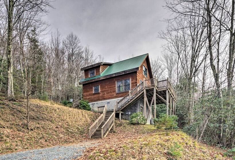 Beech Mountain Cabin W/ 180° Views: Near Hiking!