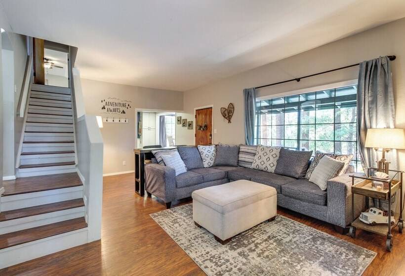 Bright Lakeside Home W/ Deck: 2 Mi To Rainbow Lake