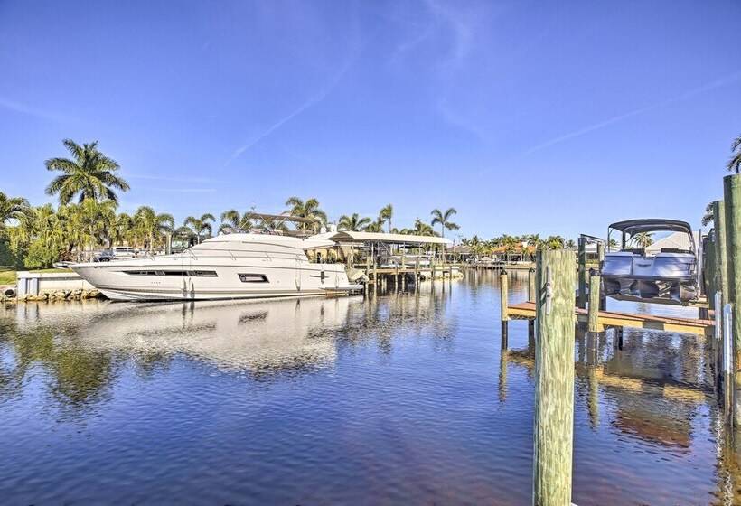 Canalfront Cape Coral Home With Dock & Bbq!