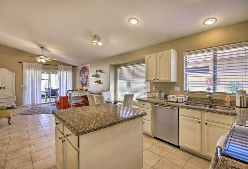 Chandler House W/ Hot Tub, Pool & Fire Pit!