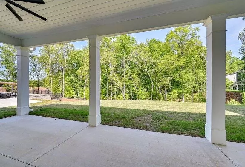 Clemson Home Near Memorial Stadium, Lake Hartwell!