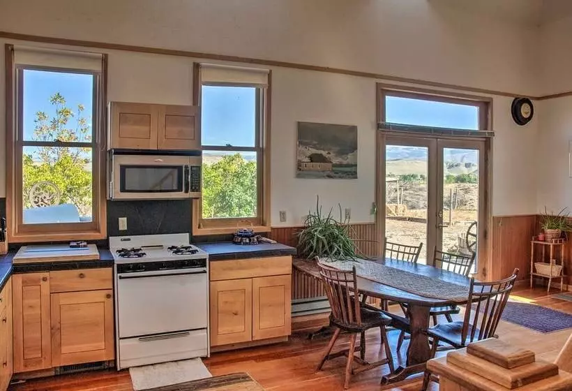 Converted Historic Schoolhouse W/ Hot Tub & Views!