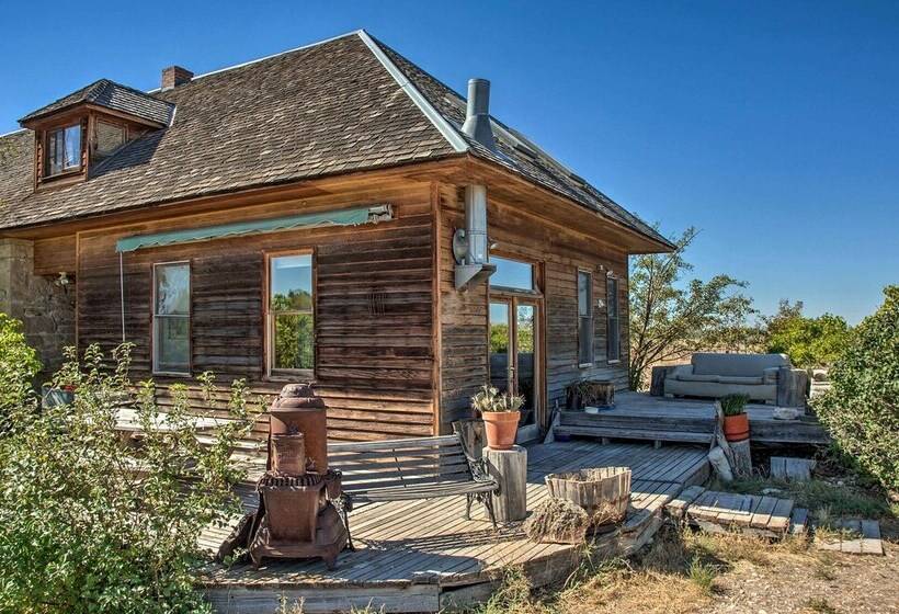 Converted Historic Schoolhouse W/ Hot Tub & Views!