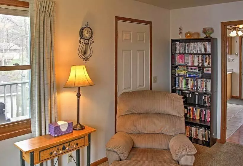 Cozy Balsam Lake Home: Deck, Private Dock + Kayaks