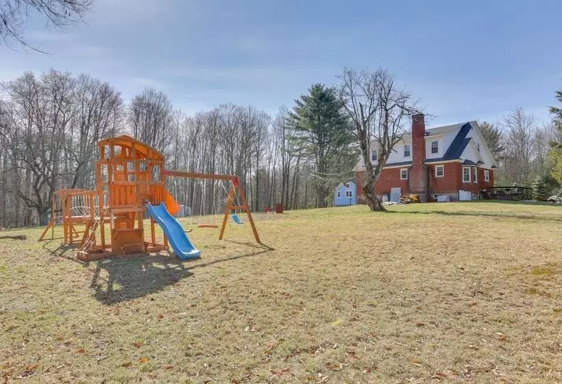 Cozy Catskills Tiny Home ~ 3 Mi To Bethel Woods!