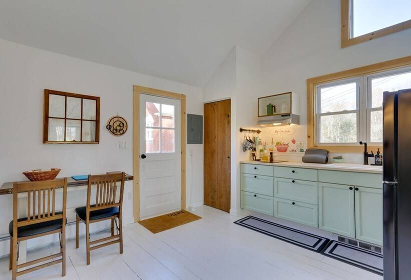 Cozy Catskills Tiny Home ~ 3 Mi To Bethel Woods!