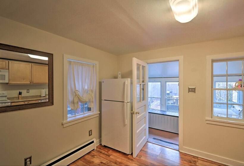 Cozy Lambertville Abode In The Heart Of Downtown!