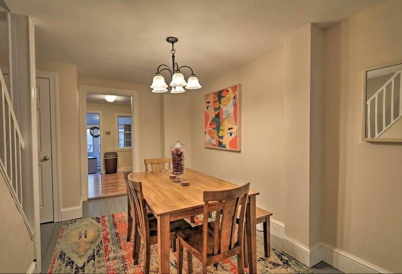 Cozy Lambertville Abode In The Heart Of Downtown!
