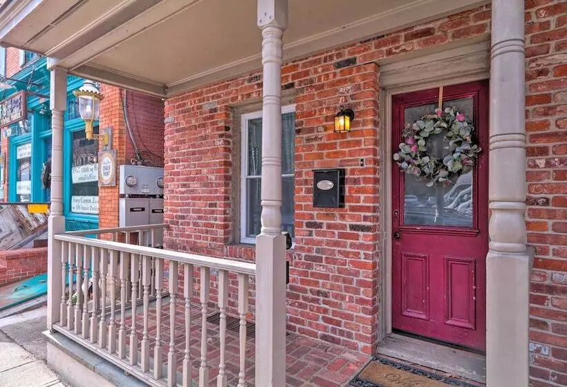 Cozy Lambertville Abode In The Heart Of Downtown!