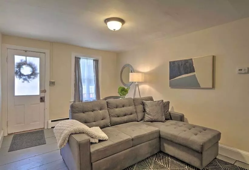 Cozy Lambertville Abode In The Heart Of Downtown!