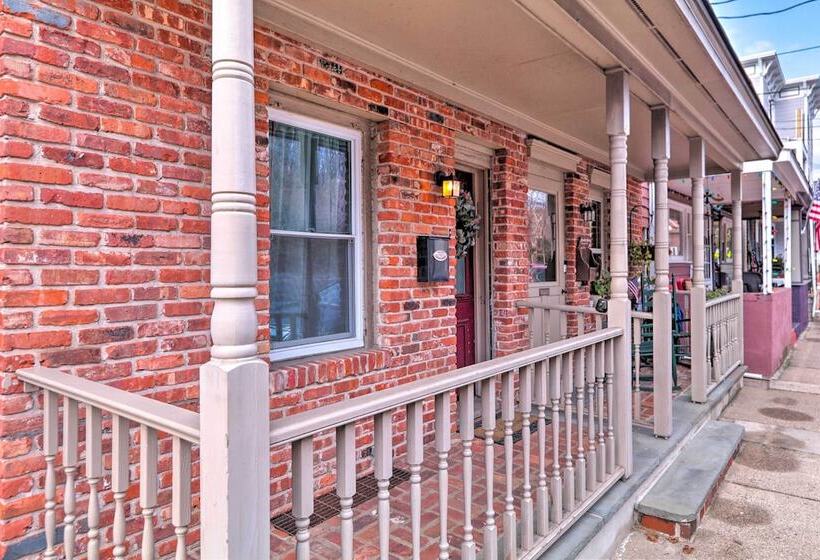 Cozy Lambertville Abode In The Heart Of Downtown!