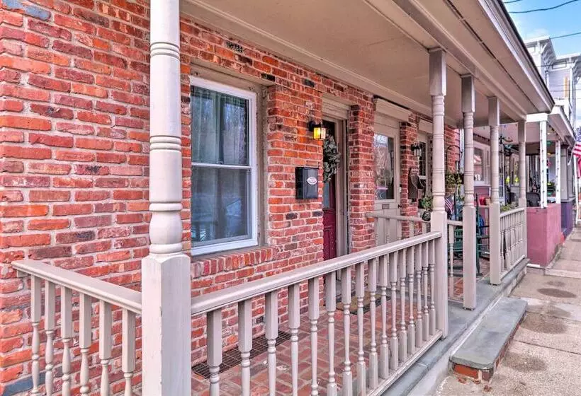 Cozy Lambertville Abode In The Heart Of Downtown!