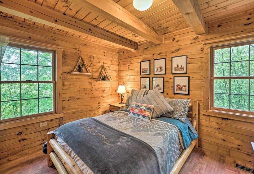 Cozy Retreat W/ Porch & Double Jj Resort Access!