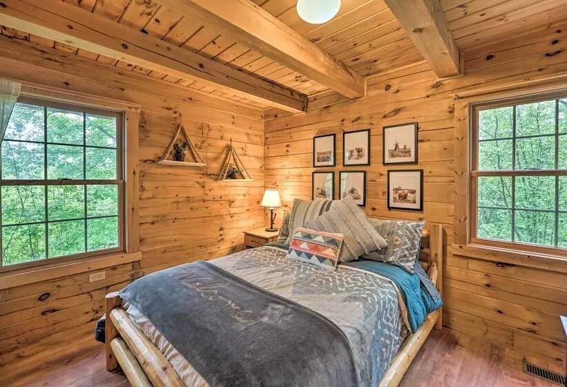 Cozy Retreat W/ Porch & Double Jj Resort Access!