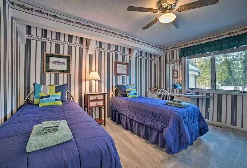 Dreamy Lake Skegemog Retreat: Boat, Ski & Sip!