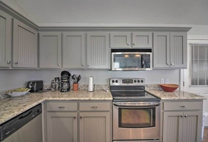 Fish At Canalfront Bay St Louis Home   Dock & Deck