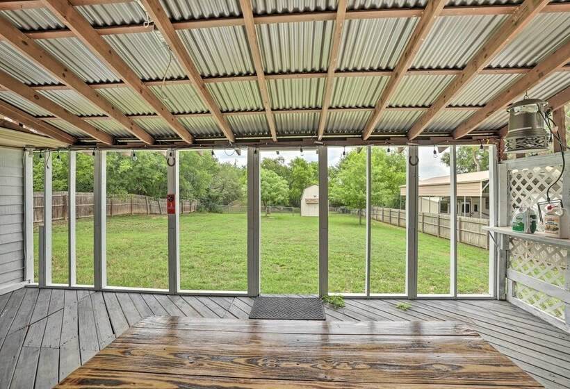 Fort Worth Home < 1 Mi To Eagle Mountain Lake