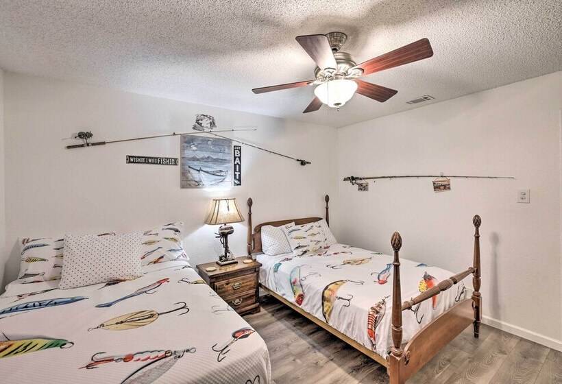 Fort Worth Home < 1 Mi To Eagle Mountain Lake